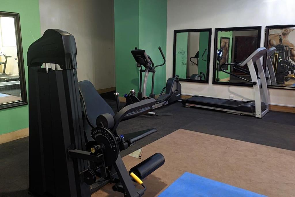A Lovely Studio Apartment With Gym And Pool Access Dar es Salaam Exterior foto